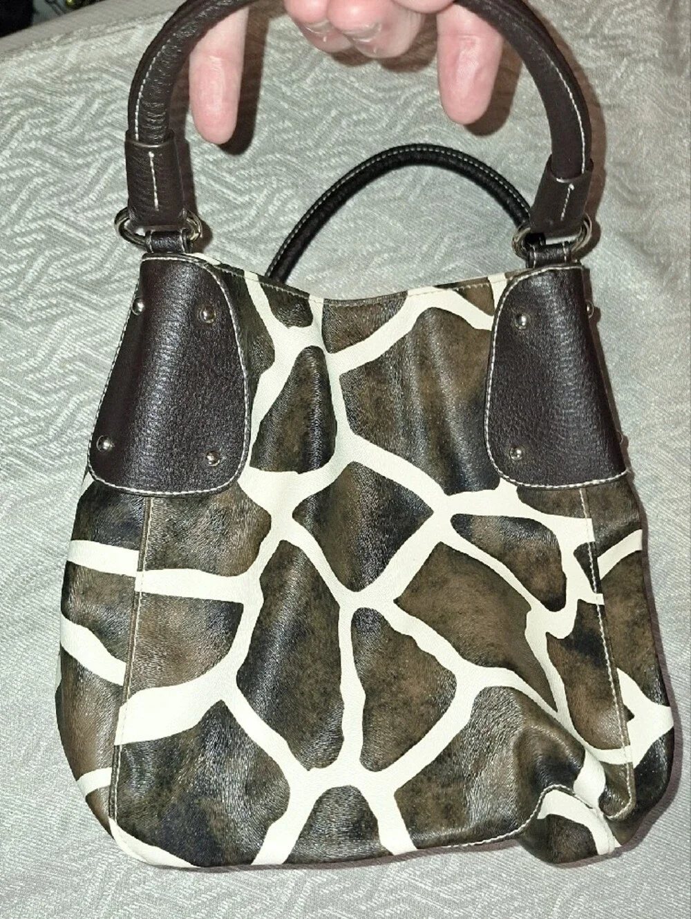 ATTENTION Brown and Cream Giraffe-Print Hobo Tote Bag